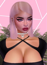 Guest_iconicluv2020