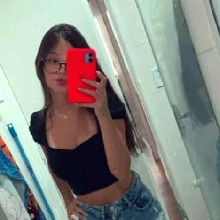 Guest_Livia736