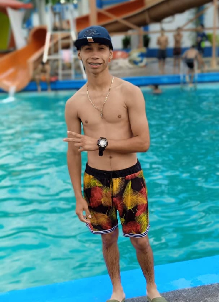 Guest_yer674583