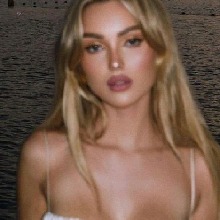 FLORAHUANG