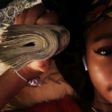 Guest_Chanel273