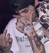 Guest_fexXLp