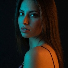 Guest_BrunaFostim