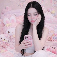 Guest_Glossier333