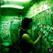 Guest_xreoor