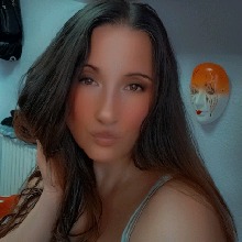 Guest_LaBombon18