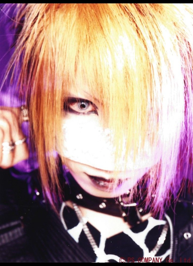 rrtyui