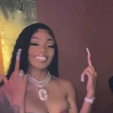 Guest_Lissss8
