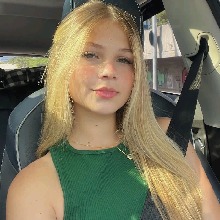 Guest_gabyysss