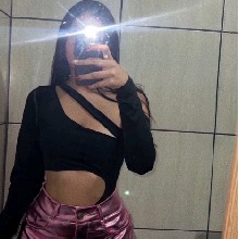 Guest_Lara567388limda