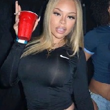 Guest_YasminVictoria24