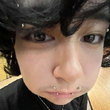 Guest_Aline997925