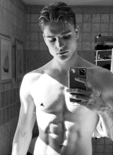 Guest_luigiblanczx
