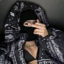 Guest_Emilly679816