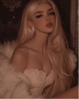 Monica01