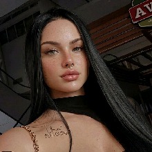 Guest_Azlynvuu