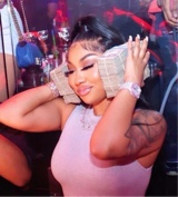 Guest_diortheebarbie