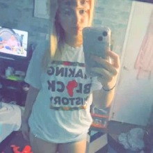 Guest_auroraluvsu699