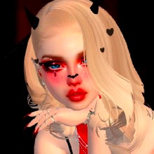 MizzeyesVampyGoddess