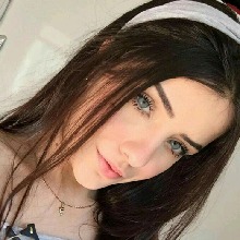 Guest_Emely444438
