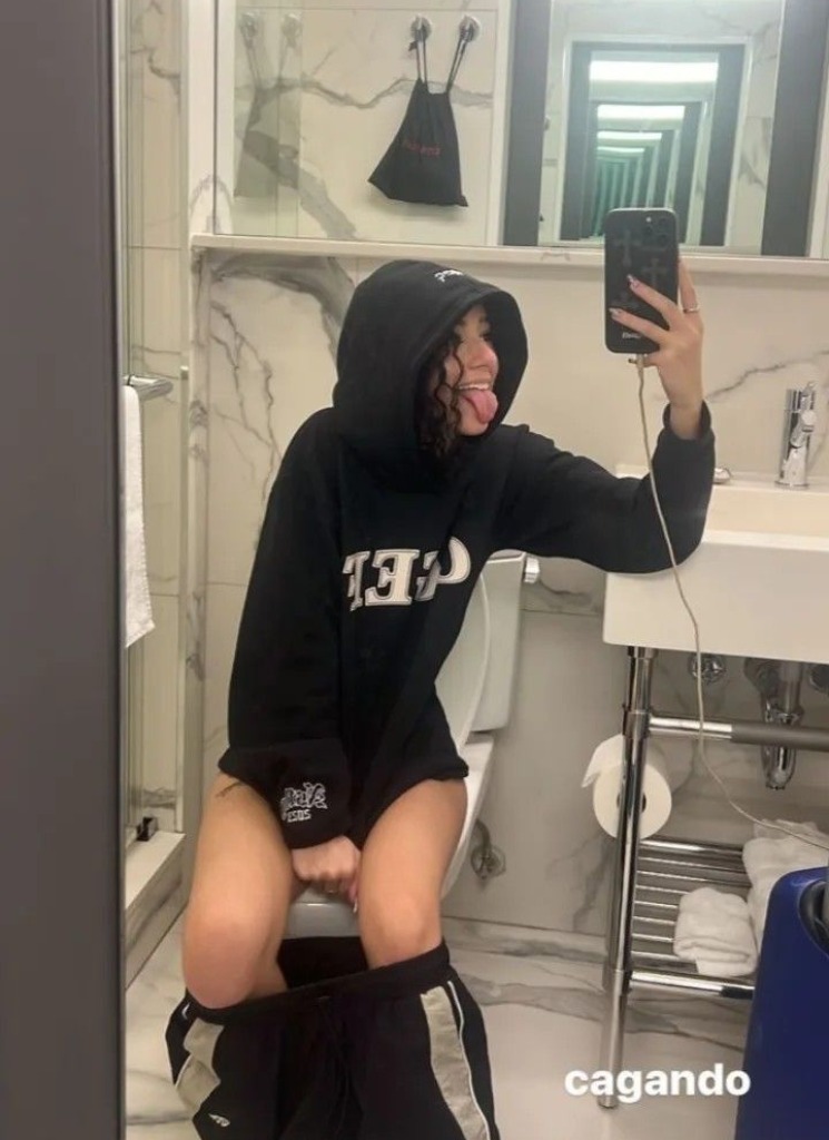 Guest_Queenliv2