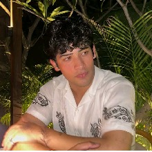 Guest_Sam71997