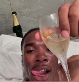 Guest_LaBombaBlacka3