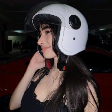Guest_Aprilvuu