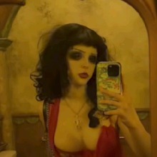 Guest_Julianaxt06