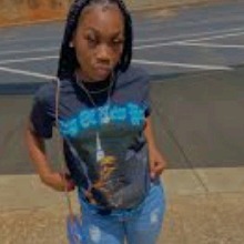 Guest_Ariana2125