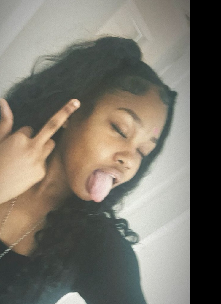 Guest_Riahh743408