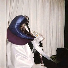 Guest_ezaxz