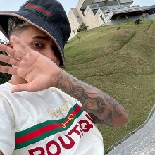 Guest_Pecinha31