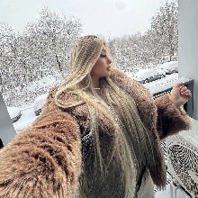 Guest_laraayumi1