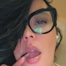 KAROLINE877