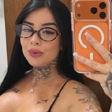 Guest_Loly178699