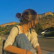 Guest_Revena28