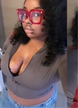 Guest_prettiweirdoo
