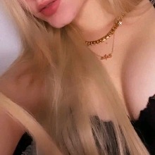 Guest_Stella117875
