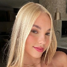 Guest_jullyzinhaxx
