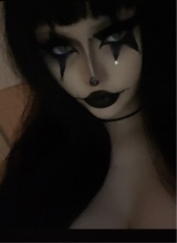 Guest_livingdeadgirllll
