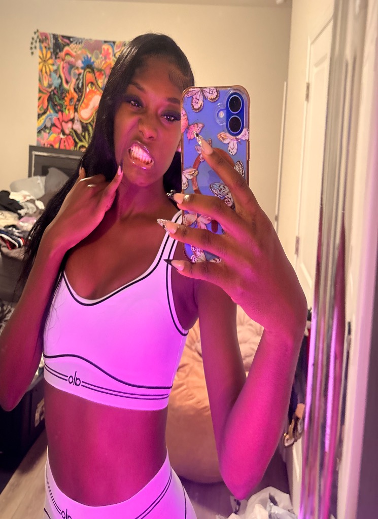 Guest_Taniyaskylarr