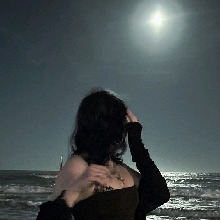 Guest_Melina007