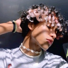 Guest_Alyy35