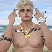 Guest_Oliver27