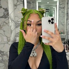 Guest_haybaleethebaddie