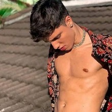 Guest_LeandroVitorio