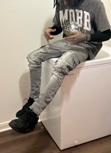Guest_thassyaaee