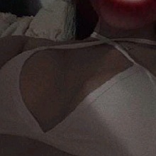 Guest_Raquele28