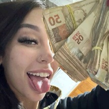 Guest_Cleoooo0